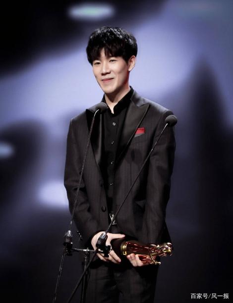 LPL夏季赛W9D3：BLG对阵FPX，TES大战JDG收官组内赛